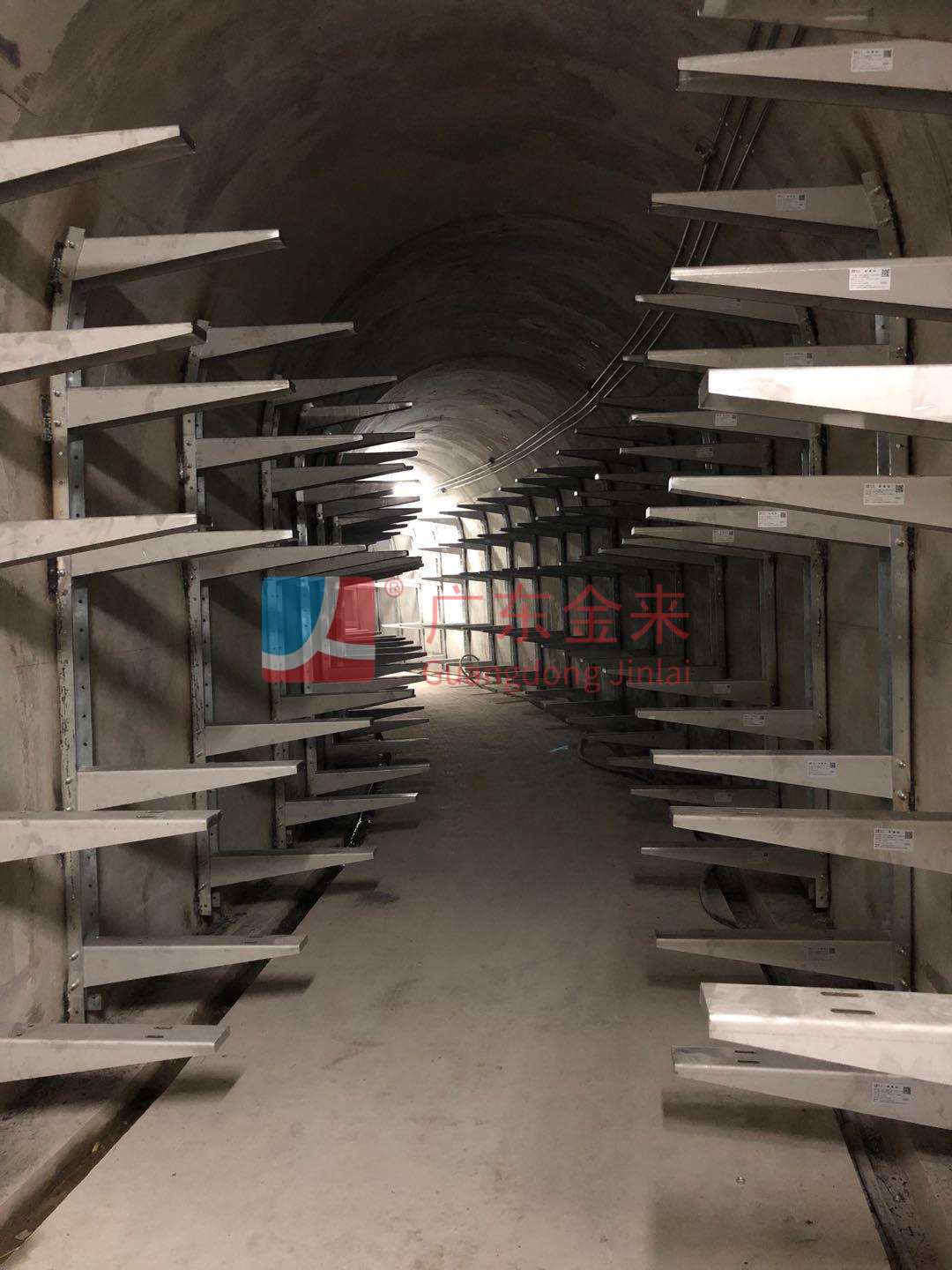 礦山法隧道立柱支架.jpg